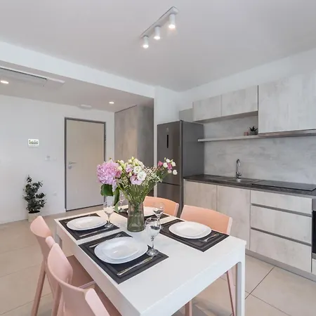 Beachfront Sunset - Srzić Maison d'hôtes 3*