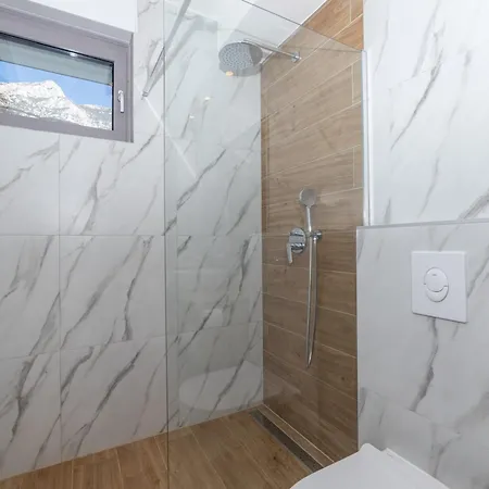 Beachfront Sunset - Srzic Guest house