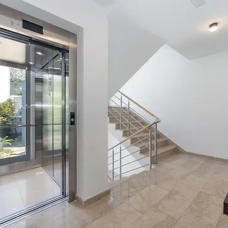 Beachfront Sunset - Srzić Maison d'hôtes