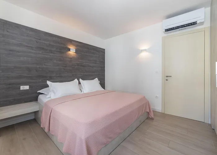 Beachfront Sunset - Srzić Maison d'hôtes