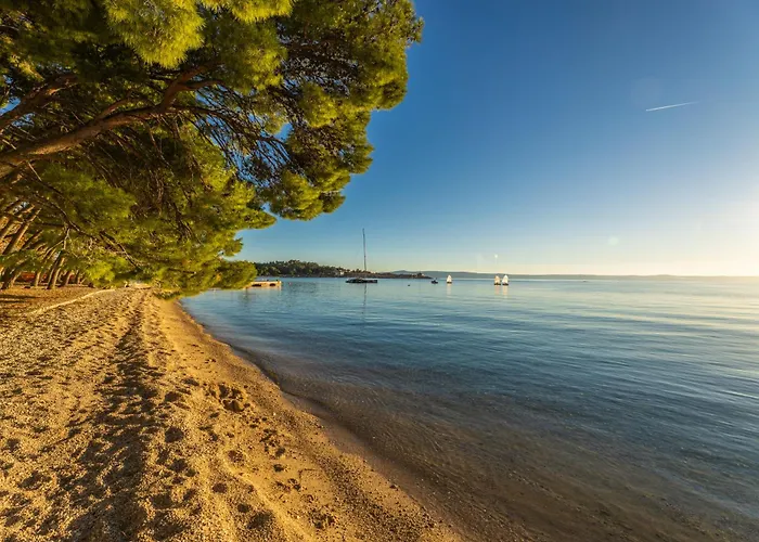 Guest house Beachfront Sunset - Srzic