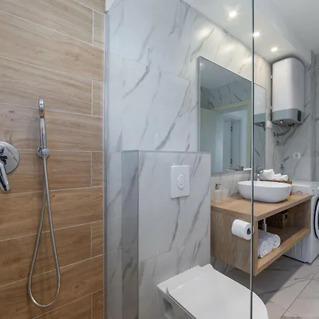 Beachfront Sunset - Srzic بيت ضيافة 3*